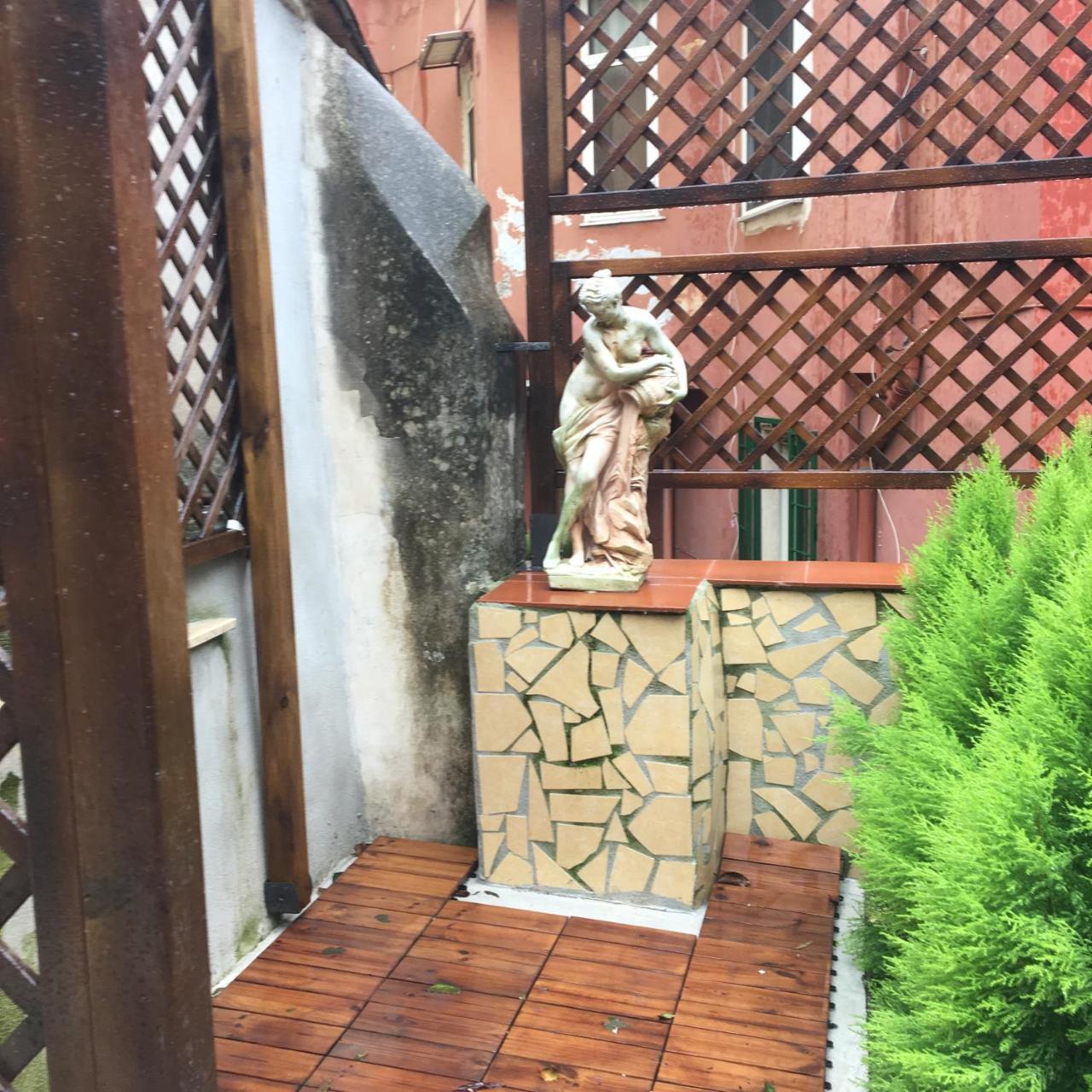 Il Giardino Di Daphne Bed and Breakfast Napels Buitenkant foto